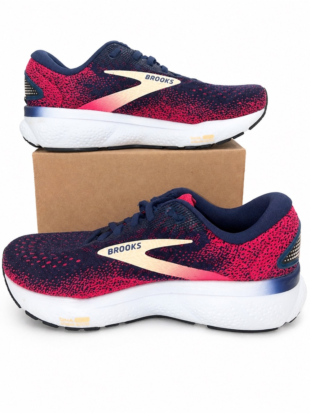 Brooks Ghost 16 Women’s Running Shoes Size 8.5 2E - Picture 2 of 8